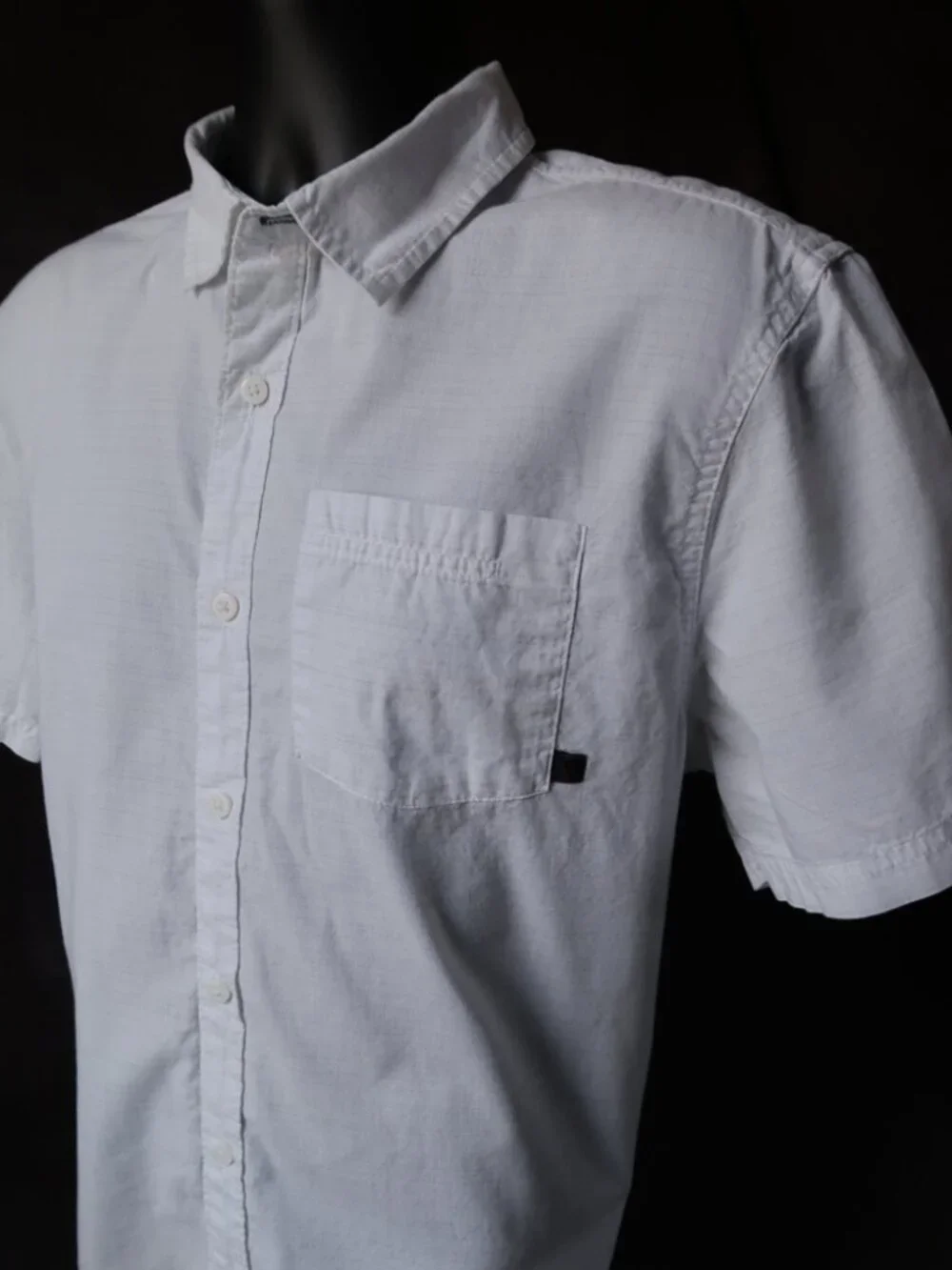 Mountain Hardwear White SS Pocket Camp Shirt (M) OMG! 🌲
